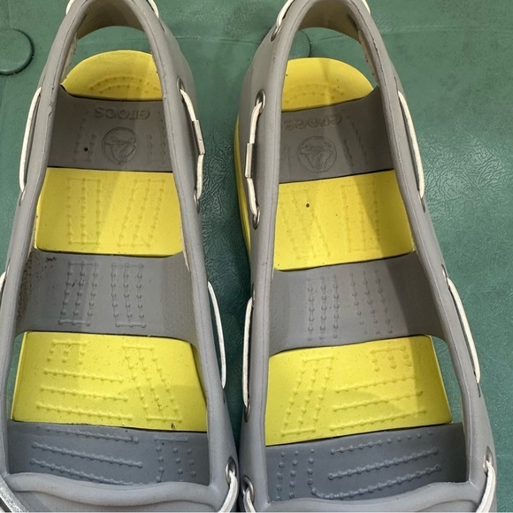 Crocs Slip On Boat Shoe Loafer Gray Yellow SZ 8 Beach Wear Summer GUC - Picture 6 of 7